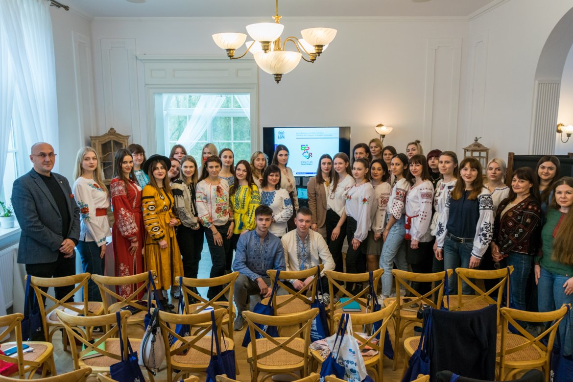 MISHiS UAM. Solidarni z Ukrainą – europejskie uniwersytety