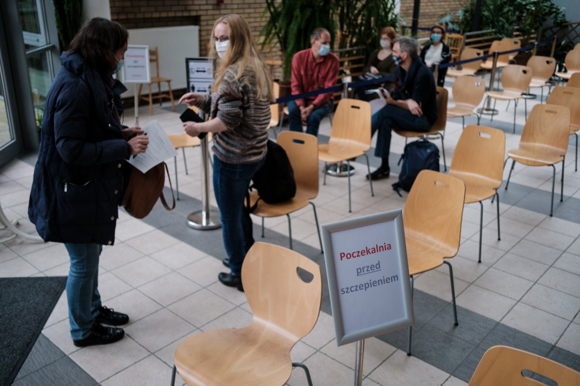 Szczepienia na UAM Fot. Adrian Wykrota