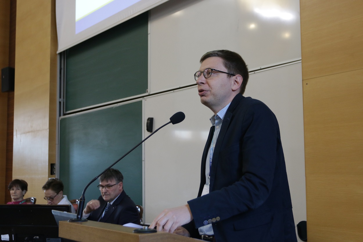 Prof. Michał Bilewicz UW