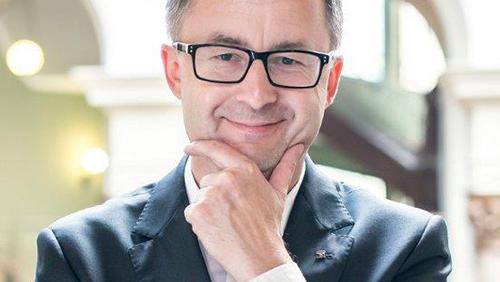 prof. Tomasz Mizerkiewicz