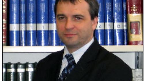 Profesor Cezary Pietraszuk