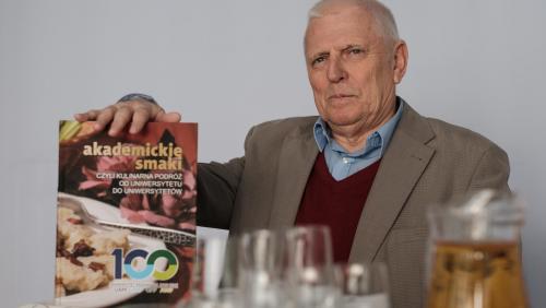 Akademickie smaki Andrzeja Niczyperowicza. Fot. Adriam Wykrota