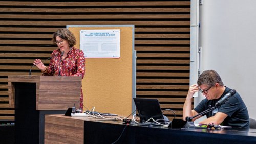 Prof. Alain Supiot wziął udział w seminarium na zaproszenie prof. Anny Musiały z Centrum Humanistyki Otwartej UAM