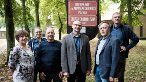 Pracownicy Stacji Ekologicznej UAM w Jeziorach. Fot. Adrian Wykrota