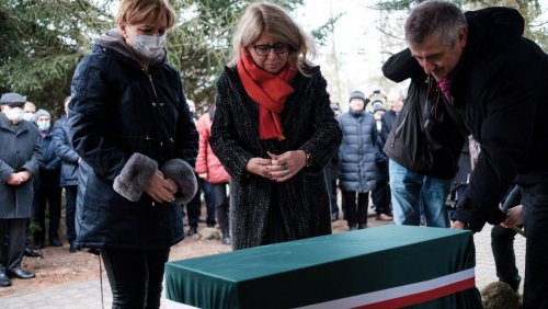 Odsłonięto głaz poświęcony prof. Stanisławowi Lorencowi, fot. Adrian Wykrota