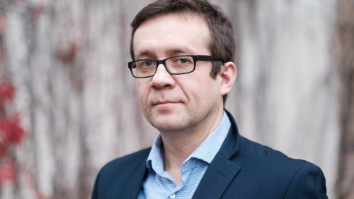 Prof. UAM Jarosław Kłos z Wydziału Fizyki