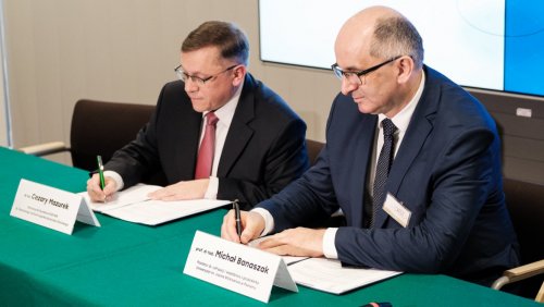 UAM dołącza do IBM Quantum Network Hub Fot. Adrian Wykrota