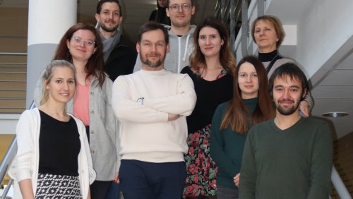 Prof. Piotr Ziółkowski z zespołem