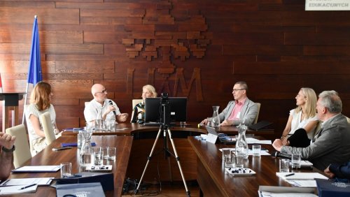 Międzynarodowa konferencja ERL VIII