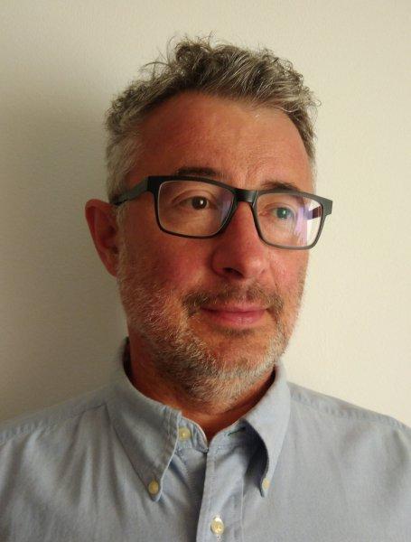 prof. UAM Andrzej Szubert