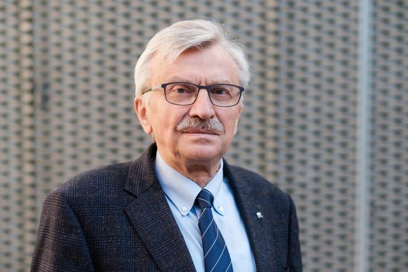 Prof. Bronisław Marciniak