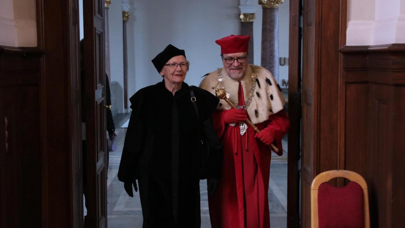 Odnowienie doktoratu prof. Marii Kujawskiej.