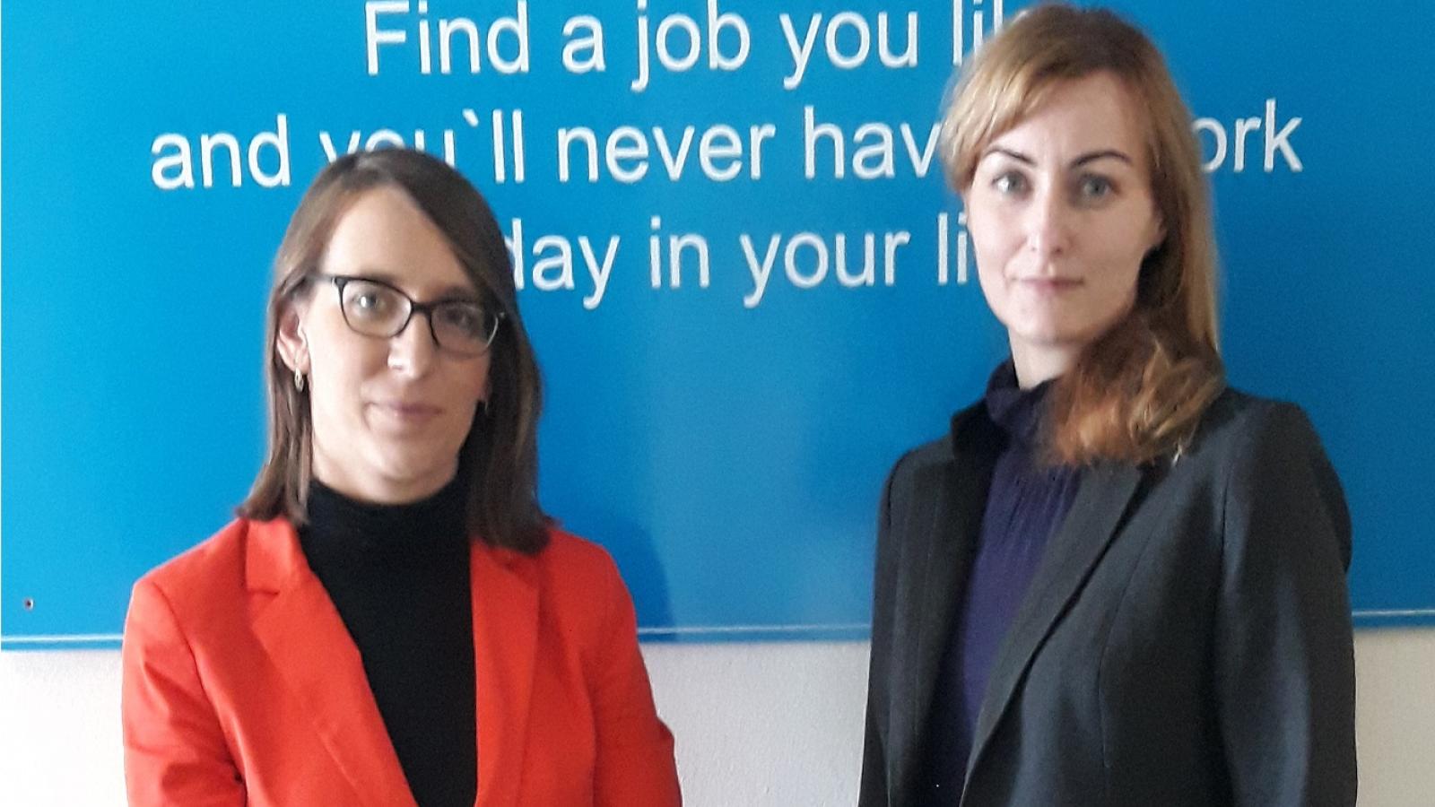 Dr Joanna Kic-Drgas  i dr Joanna Woźniak z Instytutu Lingwistyki Stosowanej 