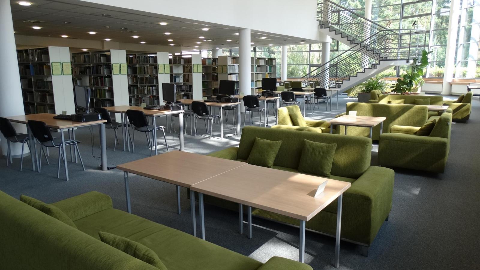 Biblioteka Wydział Biologii na Morasku