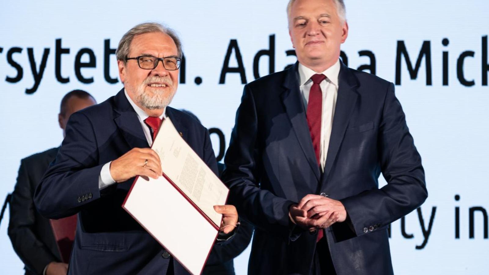 UAM uczelnia badawcza