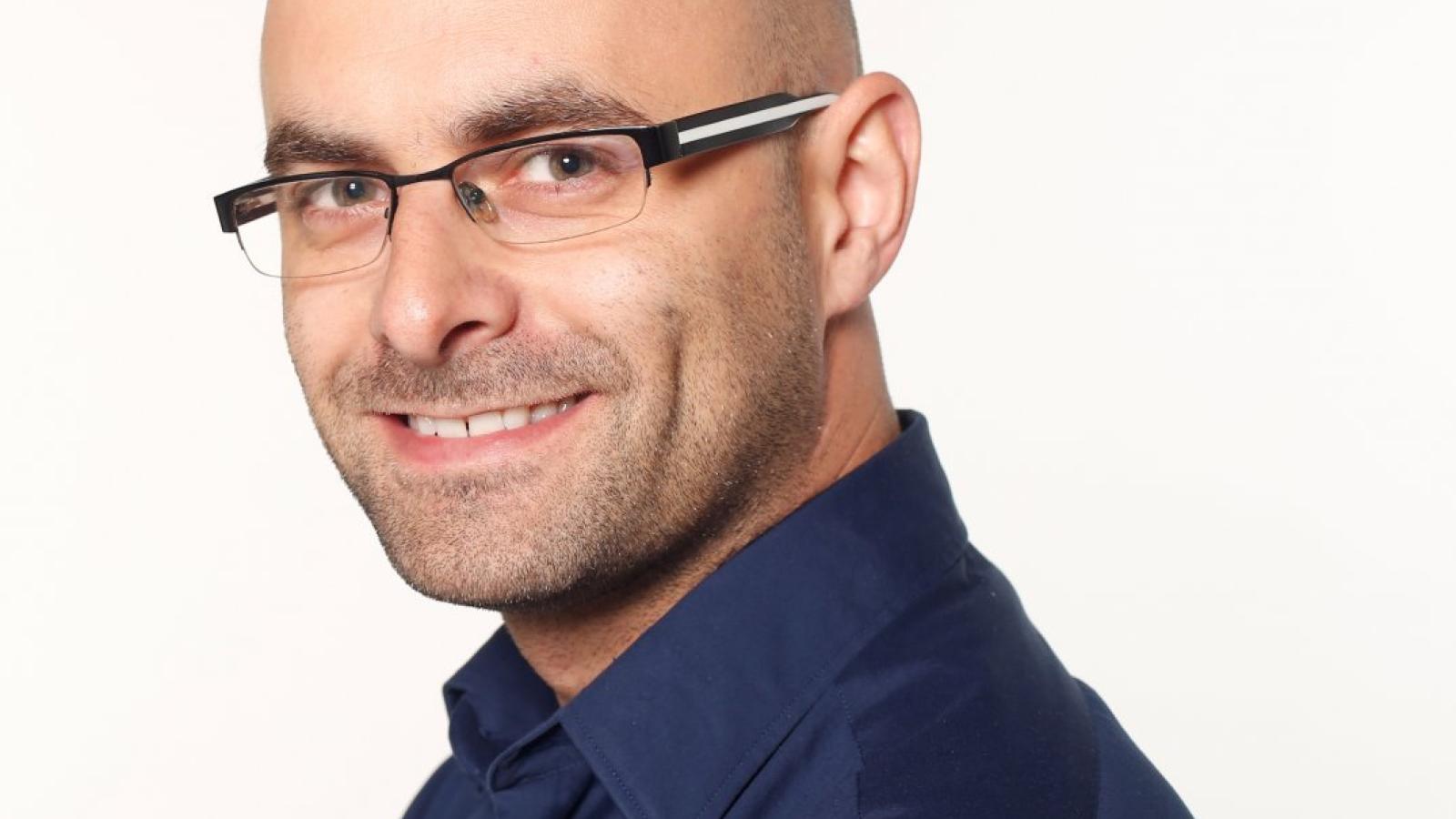 Artur R. Stefankiewicz