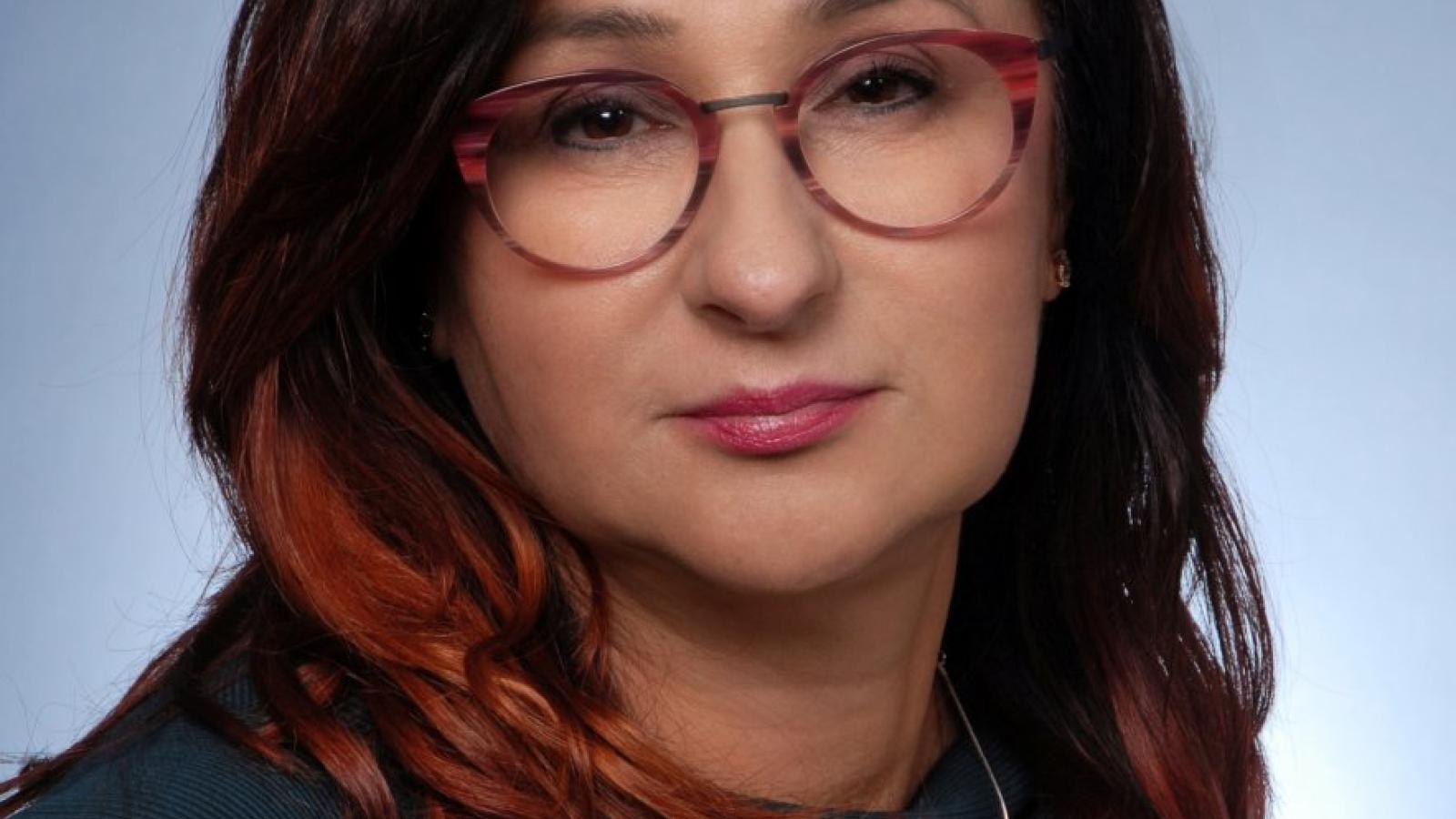 Prorektorka kierująca Szkołą Nauk Humanistycznych Beata Mikołajczyk