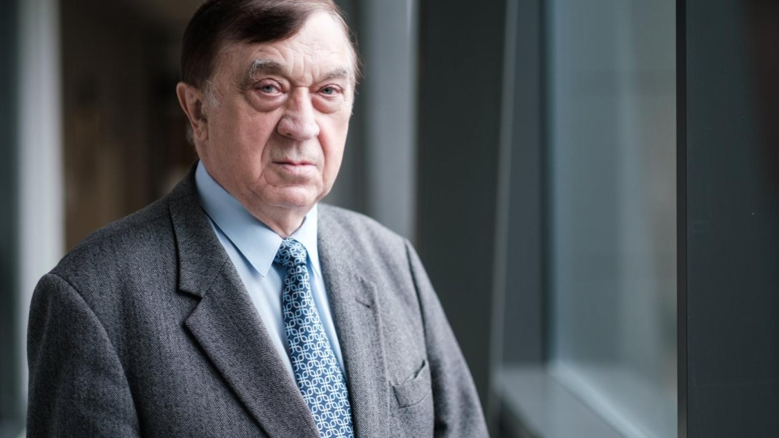 prof. Bogdan Marciniec