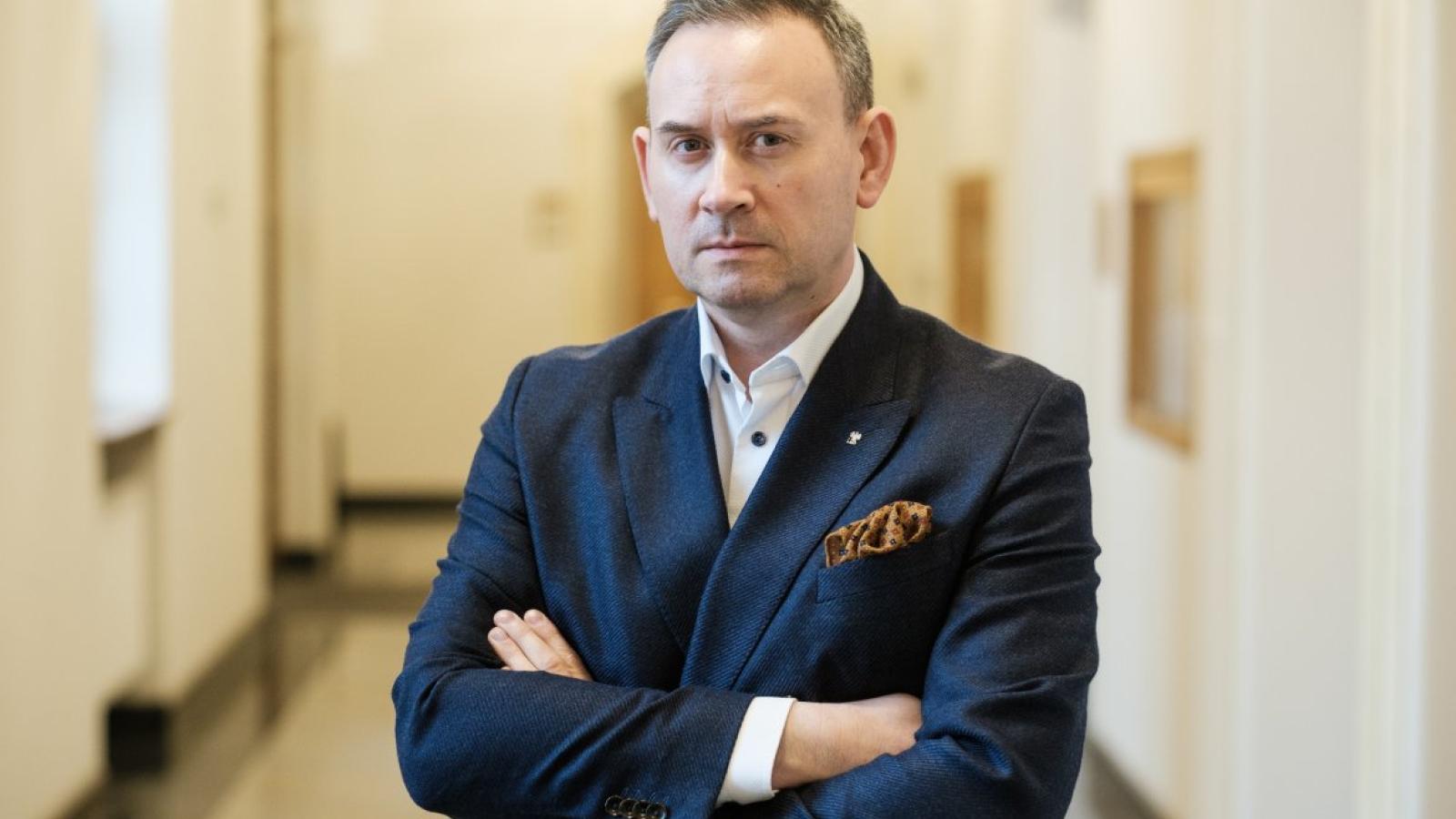 Dr Norbert Gill, Fot Adrian Wykrota