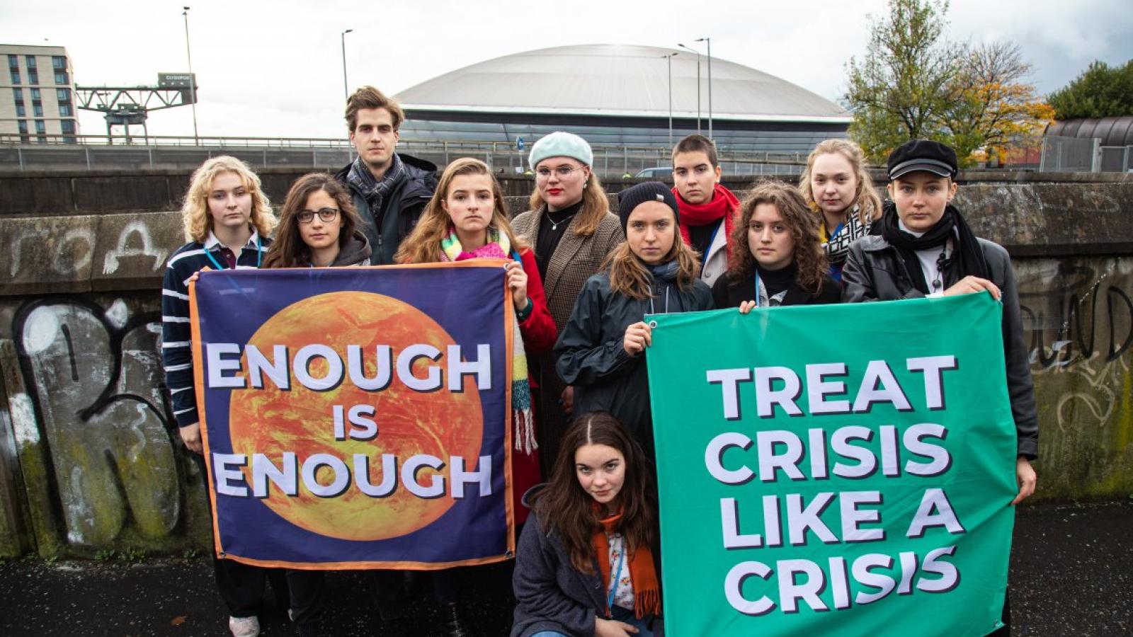 Katarzyna Niemier z polską aktywistyczną delegacją na COP26 w Glasgow, fot. Przemysław Stefaniak