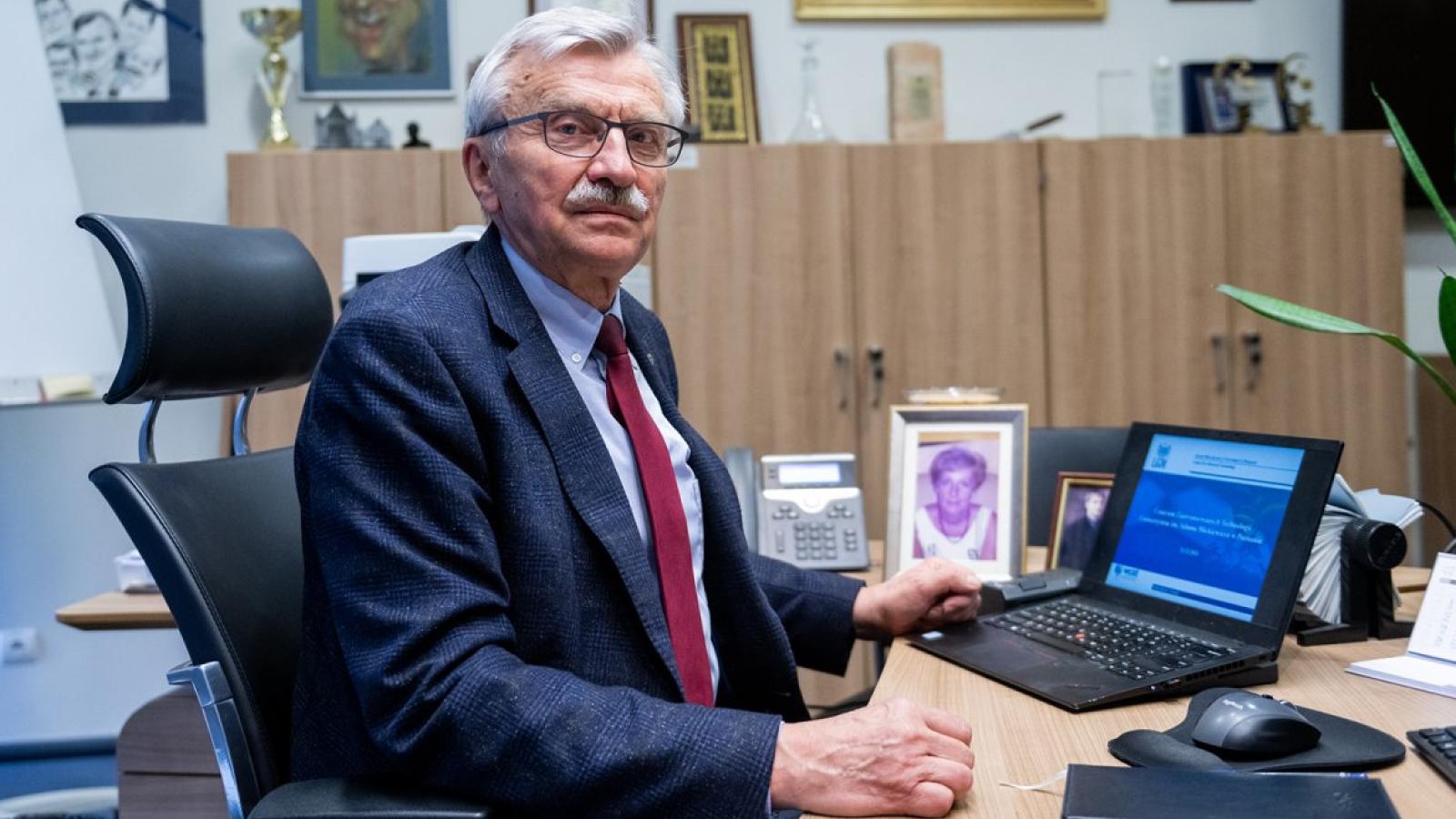 Prof. Bronisław Marciniak Fot. Łukasz Gdak