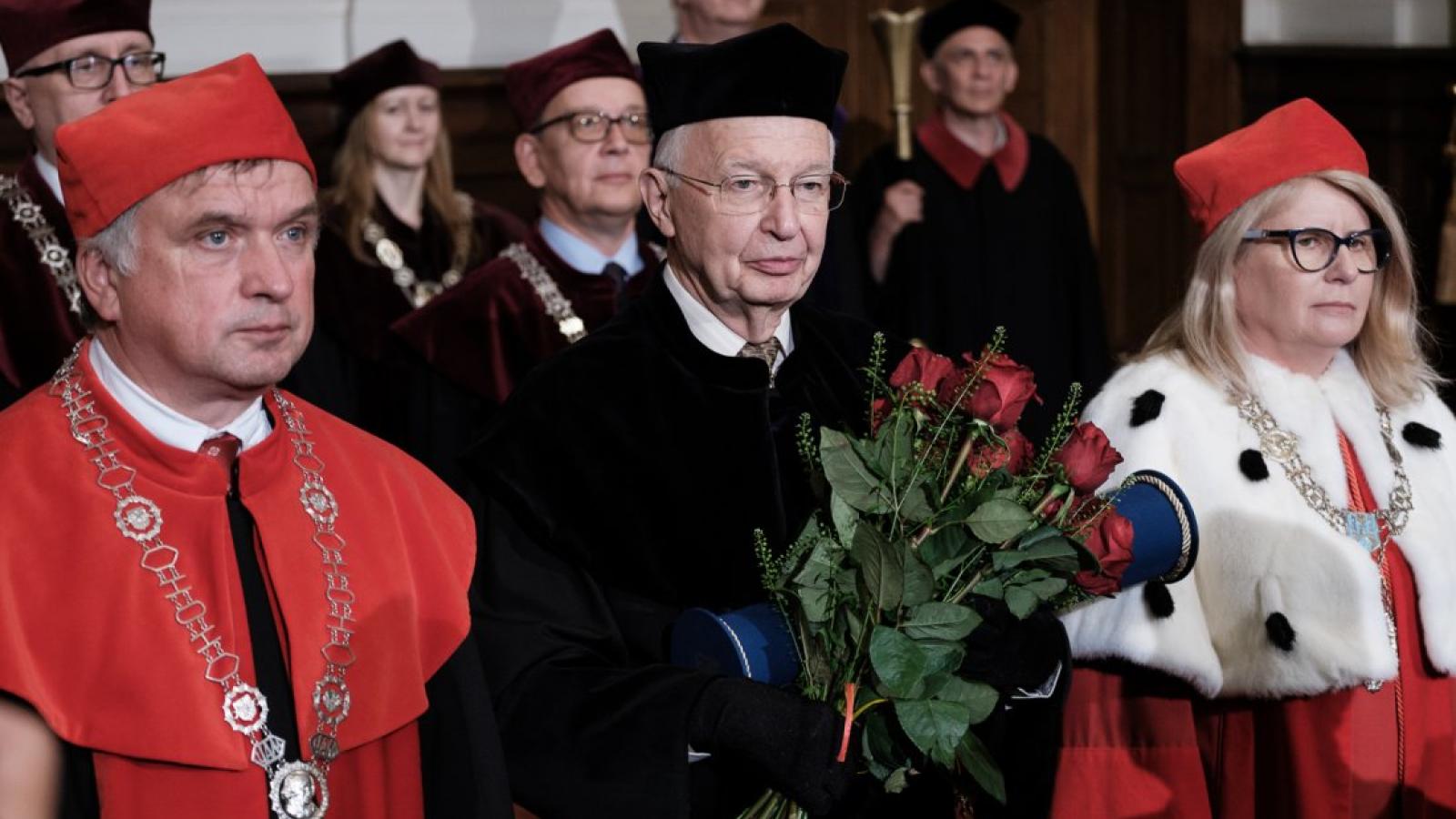 Prof. Lehn jest także doktorem honoris causa UAM. Fot. Adrian Wykrota