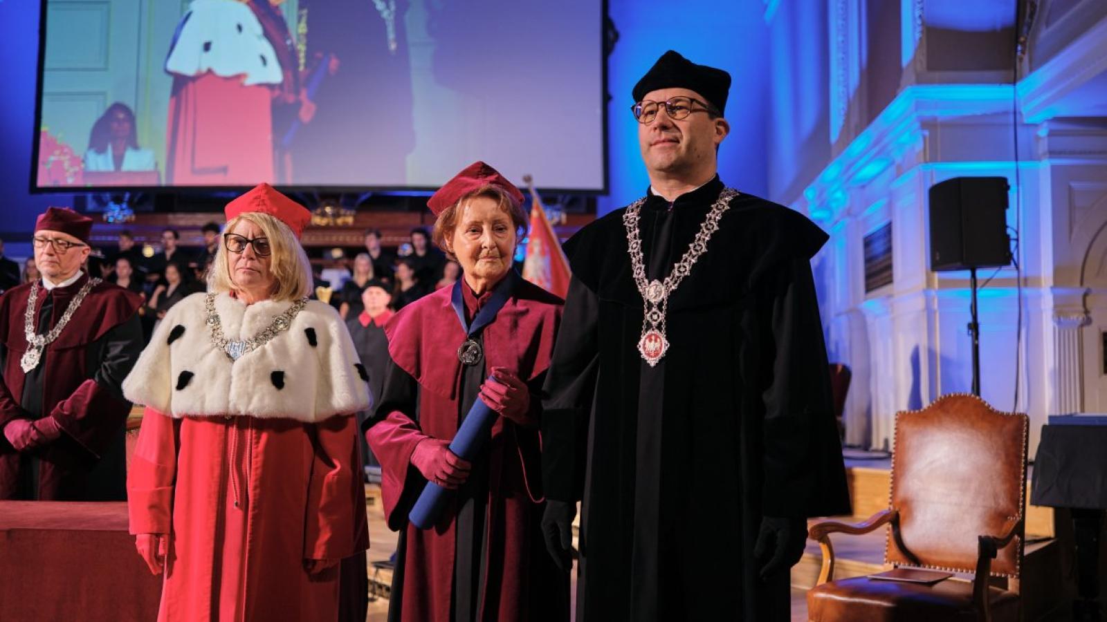 Uniwersytecka Palma dla prof. Sławomiry Wronkowskiej-Jaśkiewicz, fot. Władysław Gardasz