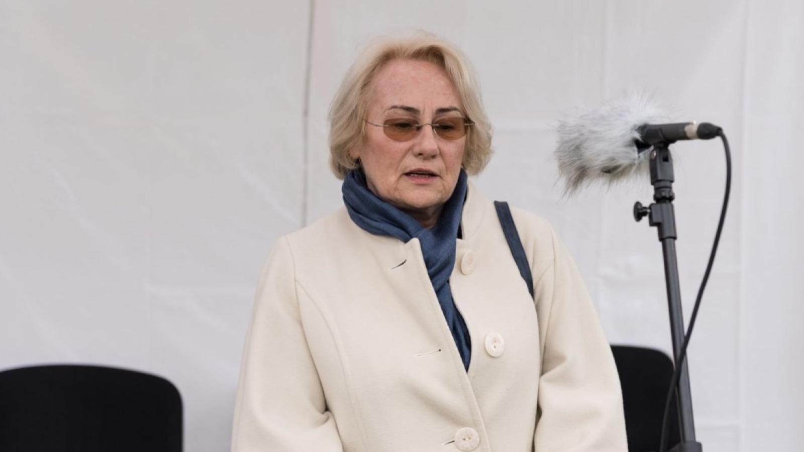 Prof. Rychlewska, w trakcie uroczystości nadania imienia ulicy prof. Jacka Rychlewskiego, fot. Łukasz Woźny