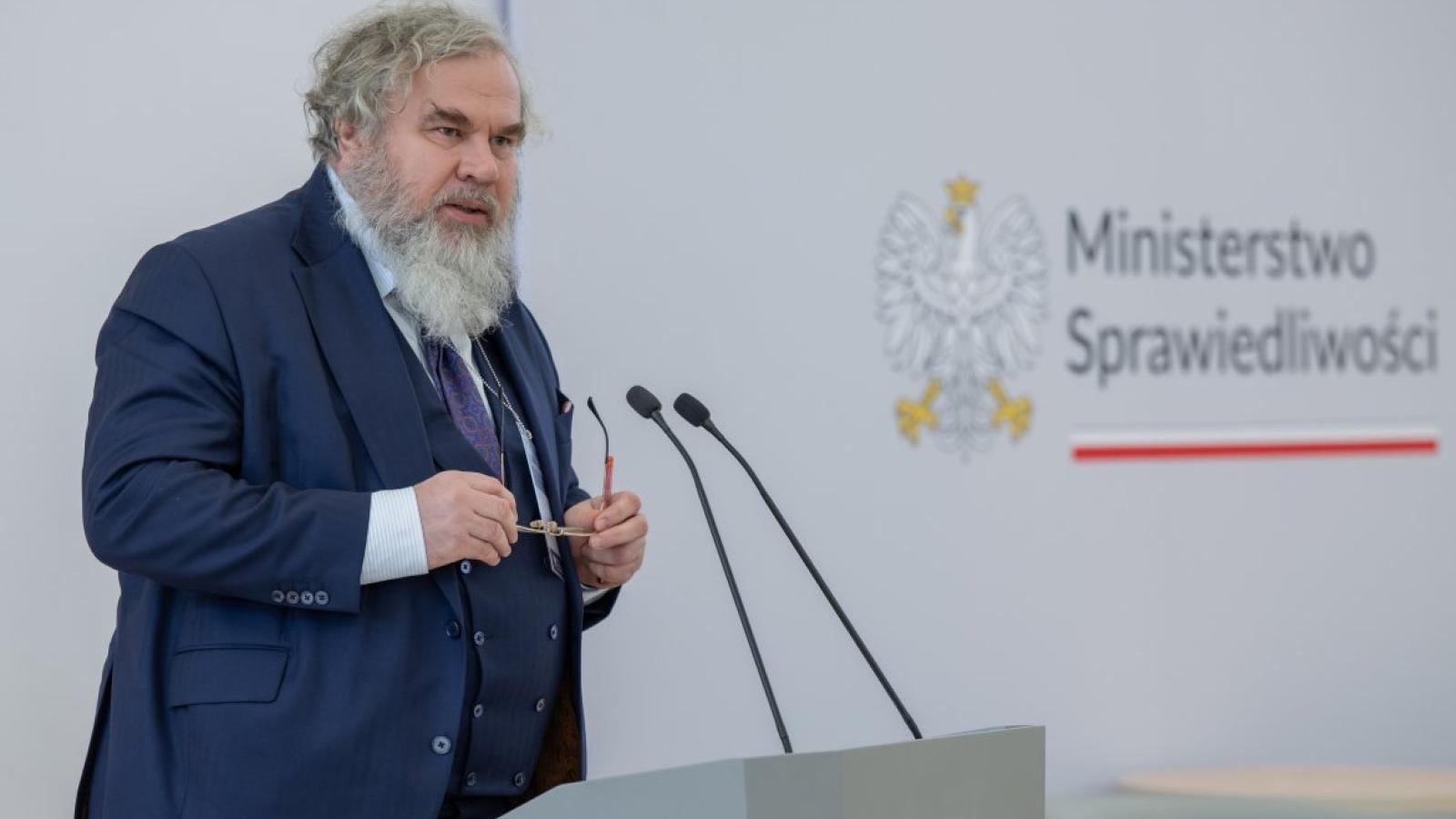 Prof. Piotr W. Juchacz