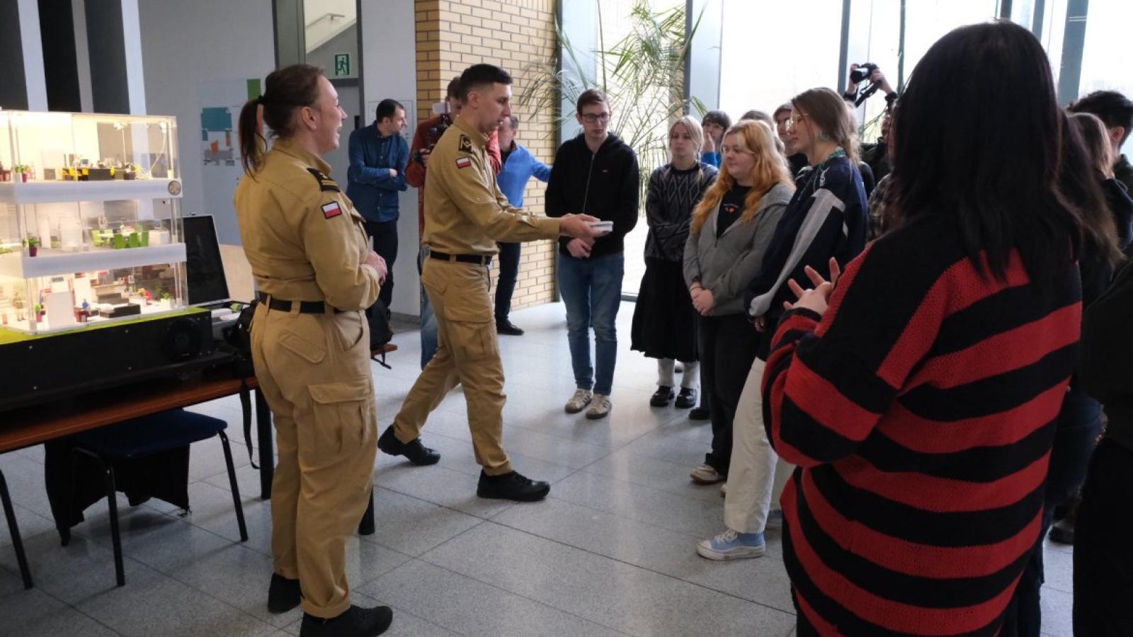 Kulminacyja Tygodnia Bezpieczeństwa na UAM Fot. Władysław Gardasz