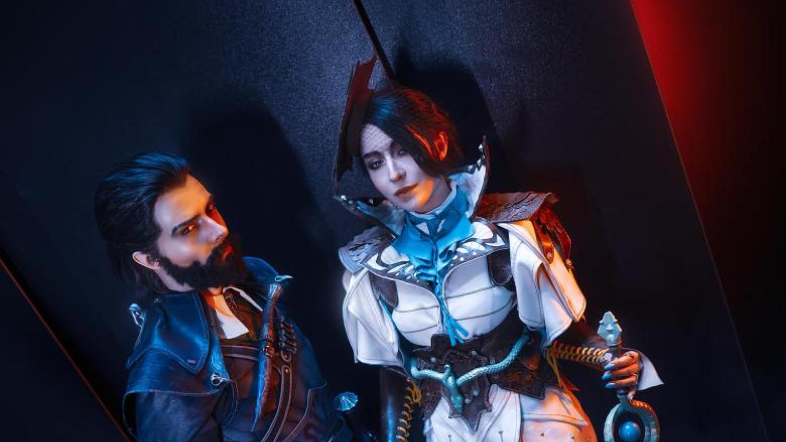 Anna Stanik i Dorian Sobołtyński (pseudonim Helper) w strojach z gry Dragon Age The VeilGuard, dzięki którym wygrali pyrkonową Maskaradę, fot Wicked Vision