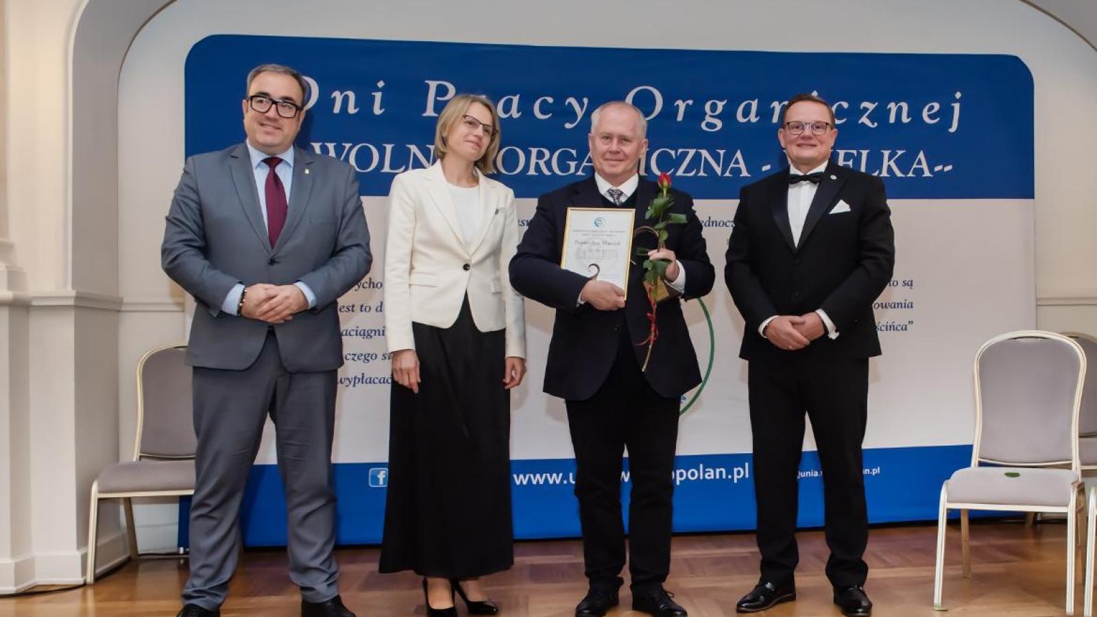 Prof. Przemysław Matusik uhonorowany Wawrzynem Honorowym Unii Wielkopolan