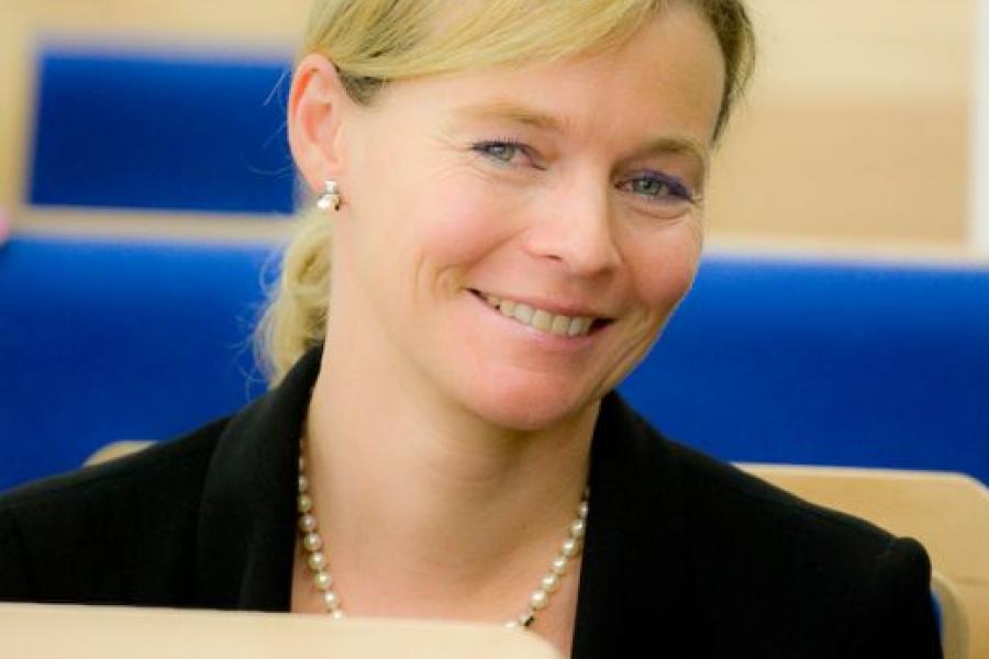 Profesor Hanna Mamzer