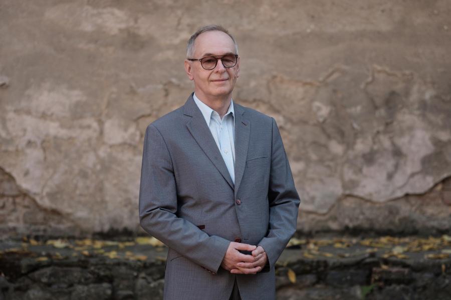 Profesor Janusz Karwat