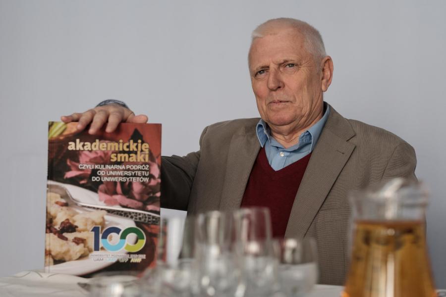 Akademickie smaki Andrzeja Niczyperowicza. Fot. Adriam Wykrota