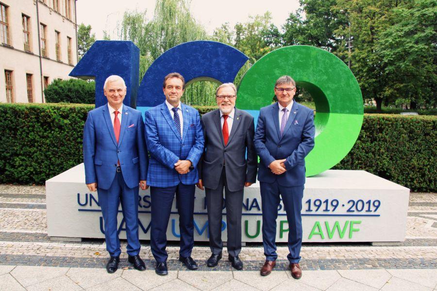 prof. Andrzej Lesicki - Rektor UAM, Prof. Jan Pikul - rektor UPP, prof. Andrzej Tykarski - rektor UMP prof. Dariusz Wieliński -rektor AWF
