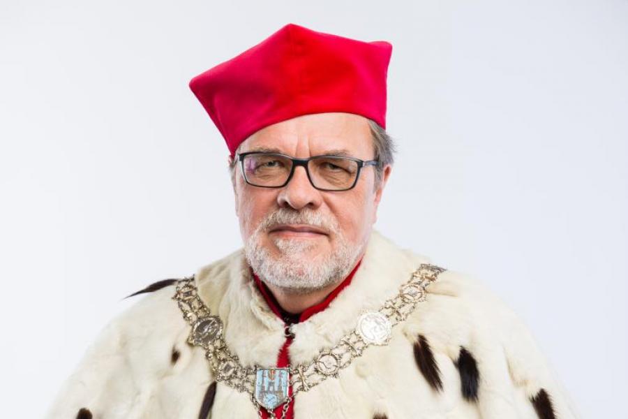 Prof. UAM dr hab. Andrzej Lesicki