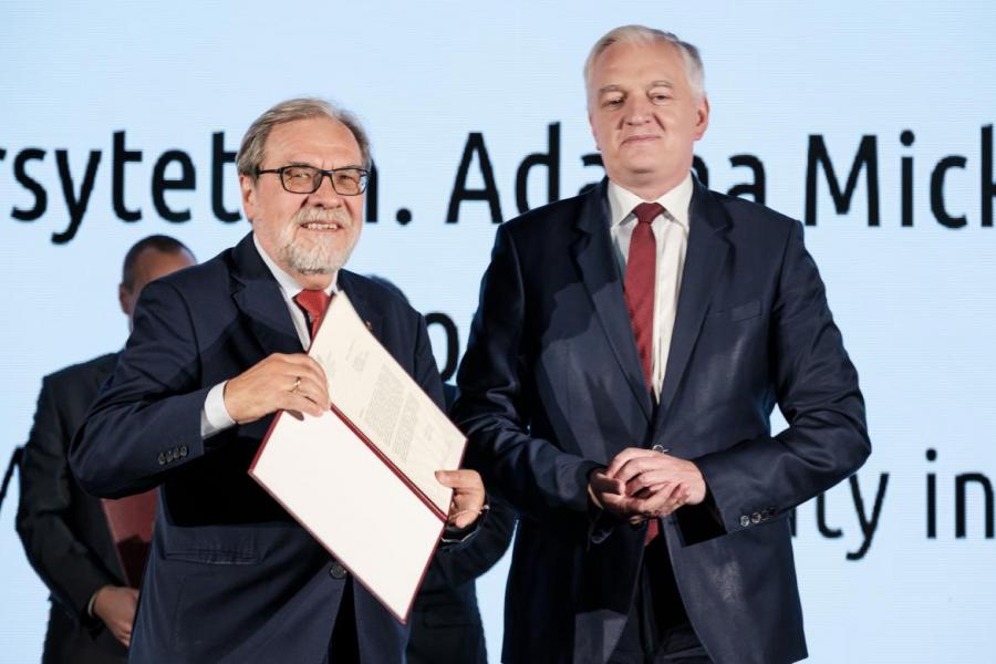 UAM uczelnią badawczą