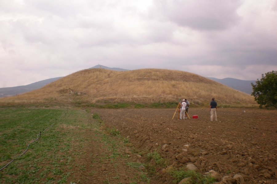 Badania w dolinie rzeki Anthemous