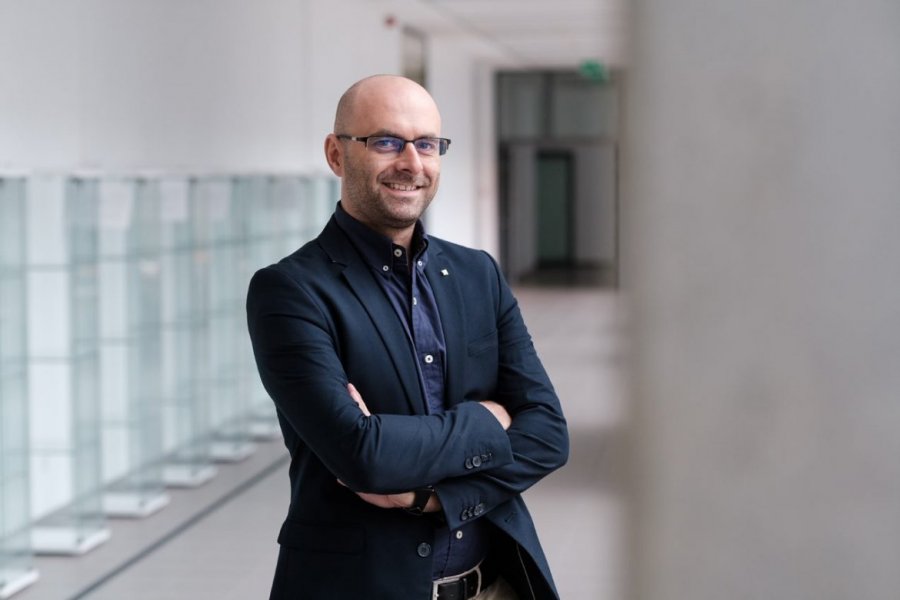 prof. Artur Stefankiewicz