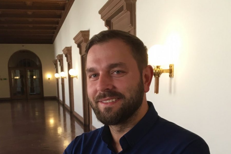 Intranet został zakupiony w ramach projektu Uniwersytet Jutra, którym kieruje Dawid Tobolski