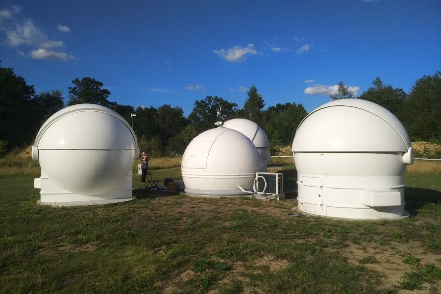 Teleskopy UAM w Chalinie