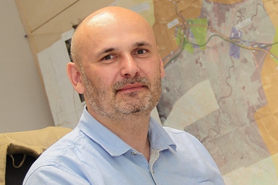 Dr Paweł M. Owsianny
