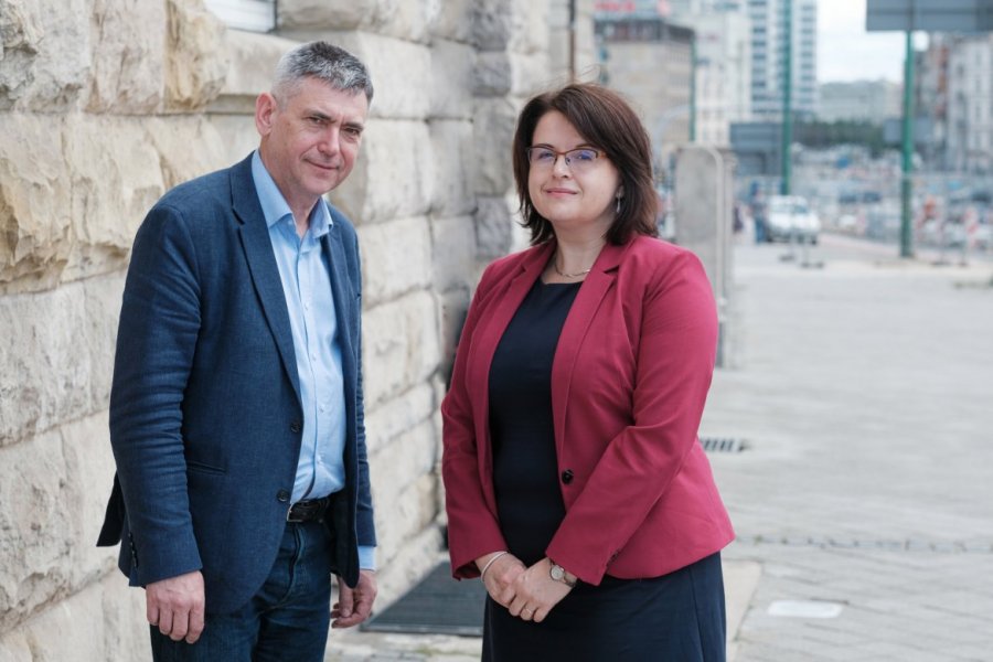 Prof. Wojciech Dajczak i  prof. Joanna Długosz-Jóźwiak, autorzy SteReOKultur, fot. Adrian Wykrota