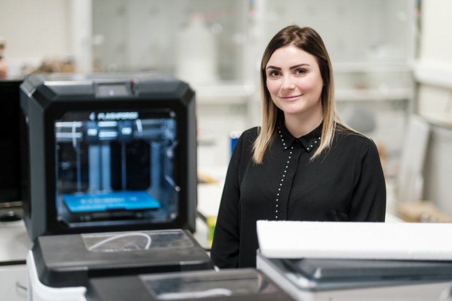 Dr Bogna Sztorch pierwszą laureatką nagrody Fundacji UAM dla pracowników Uniwersytetu