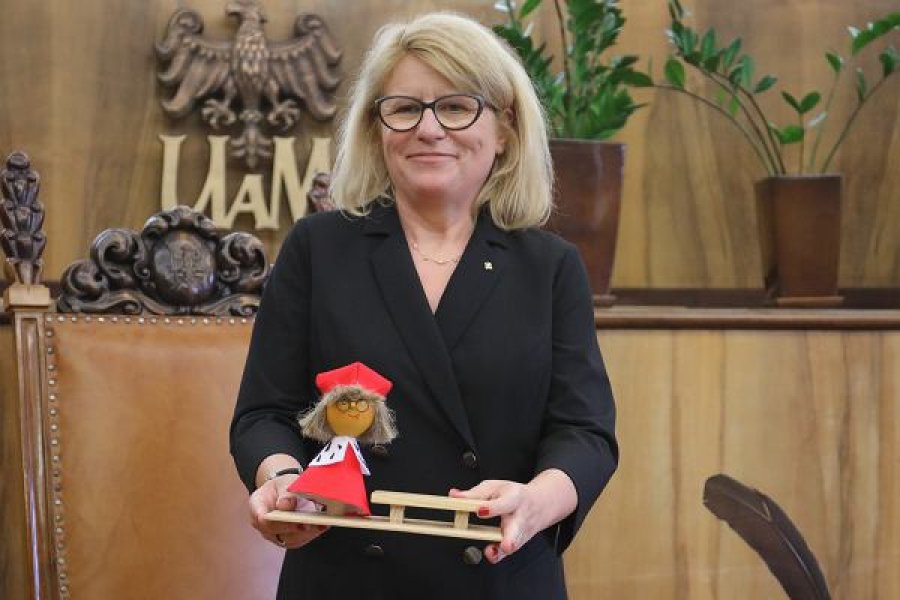 prof. Bogumiła Kaniewska