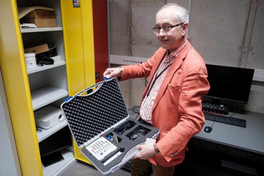 prof. UAM Piotr Podlipniak, fot. Adrian Wykrota