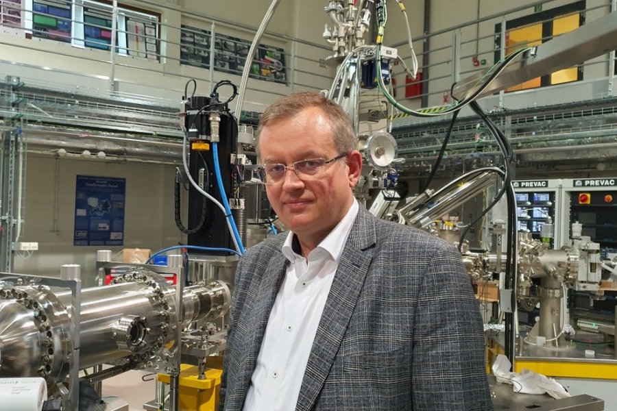 Prof. Maciej Kozak w Narodowym Centrum Promieniowania Synchrotronowego „Solaris” w Krakowie
