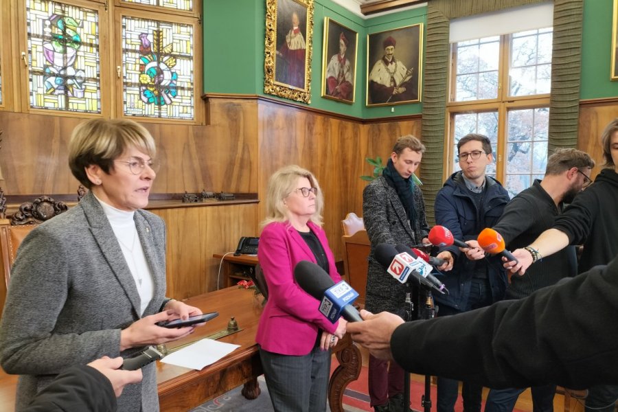 Spotkanie z dziennikarzami w Gabinecie Rektora UAM, fot. E. Konarzewska-Michalak