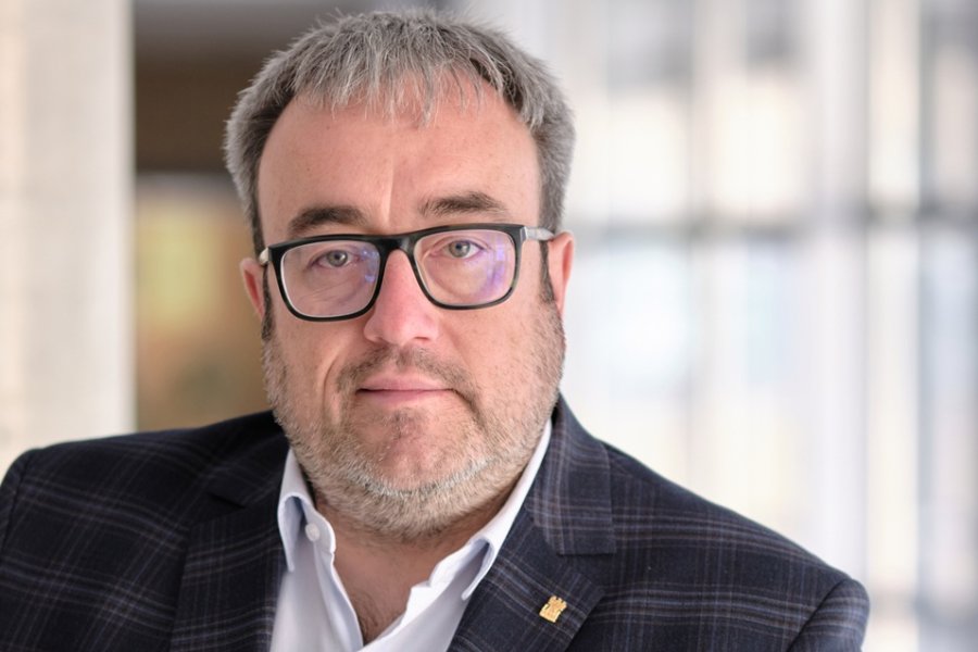 Prof. Szymon Ossowski